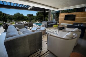 Villa | 4 bedrooms - Tarentaal Kloof Villa in Higgovale (Cape Town)