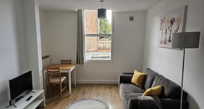 Super Value Bath Street Flat