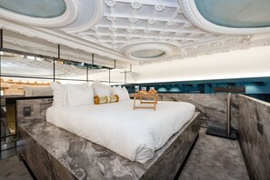 1 slaapkamer, een strijkplank/strijkijzer, gratis wifi, beddengoed