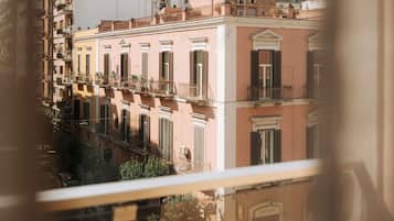 Suite | Minibar, Zimmersafe, Schreibtisch, laptopgeeigneter Arbeitsplatz