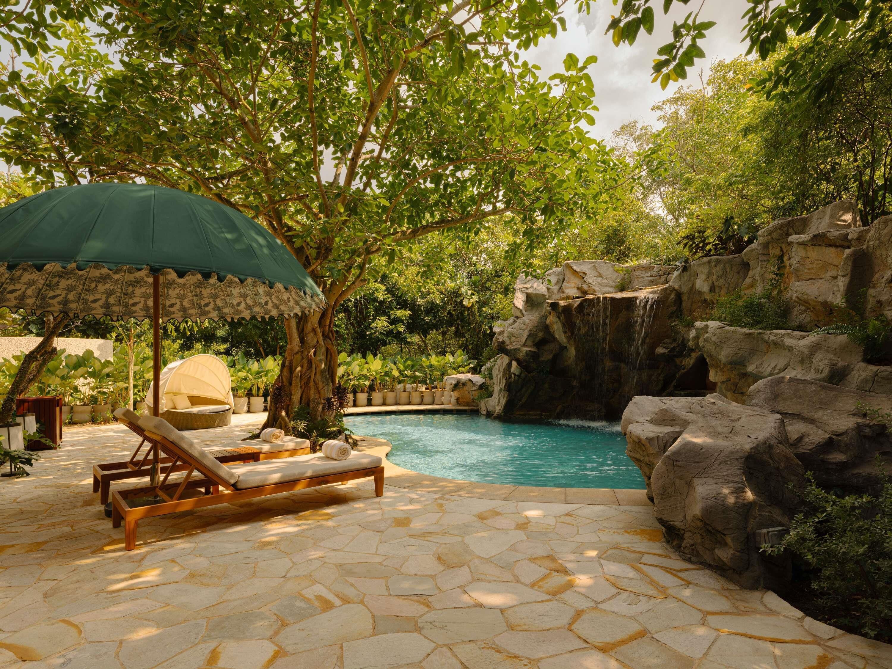 Phòng trị liệu đôi, phòng xông hơi, trị liệu toàn thân, khu tắm bùn 