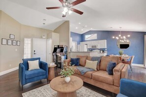 Televisión, oficina