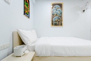 Comfort Apartment, 2 Bedrooms, Non Smoking, Private Bathroom | Premium bedding, down comforters, individually decorated - Rama Residency (Bangkok)