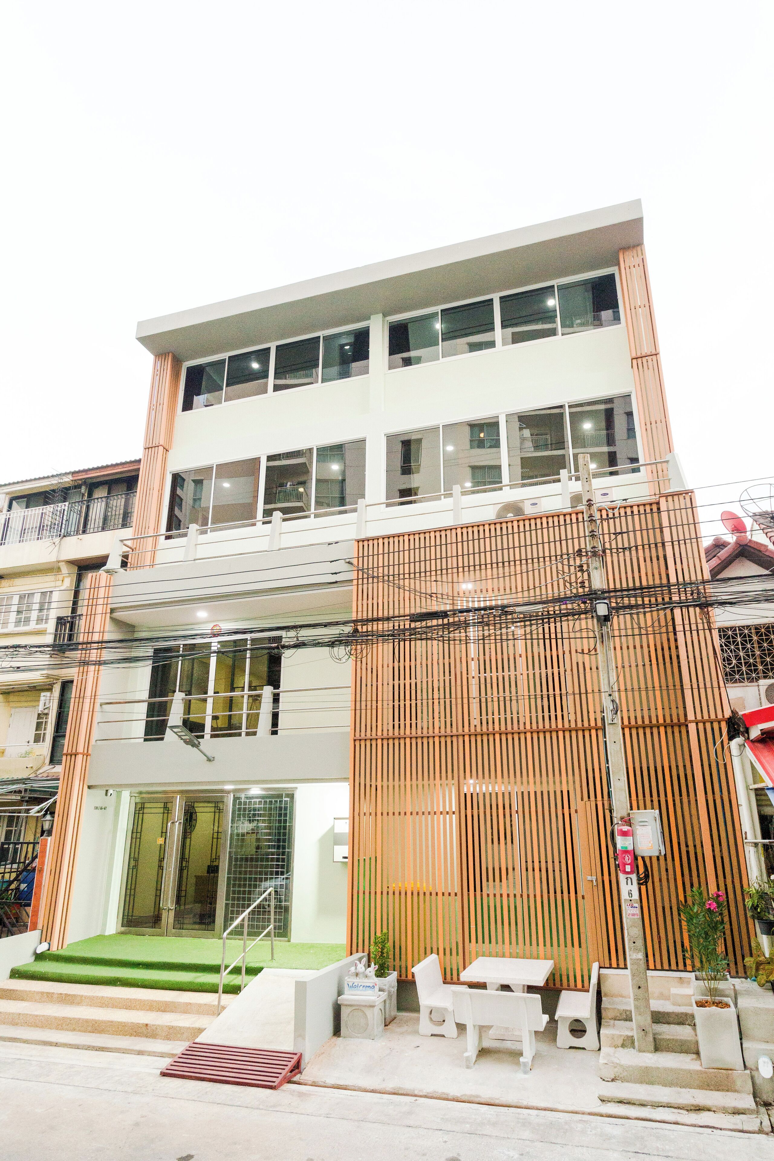 ด้านหน้าที่พัก