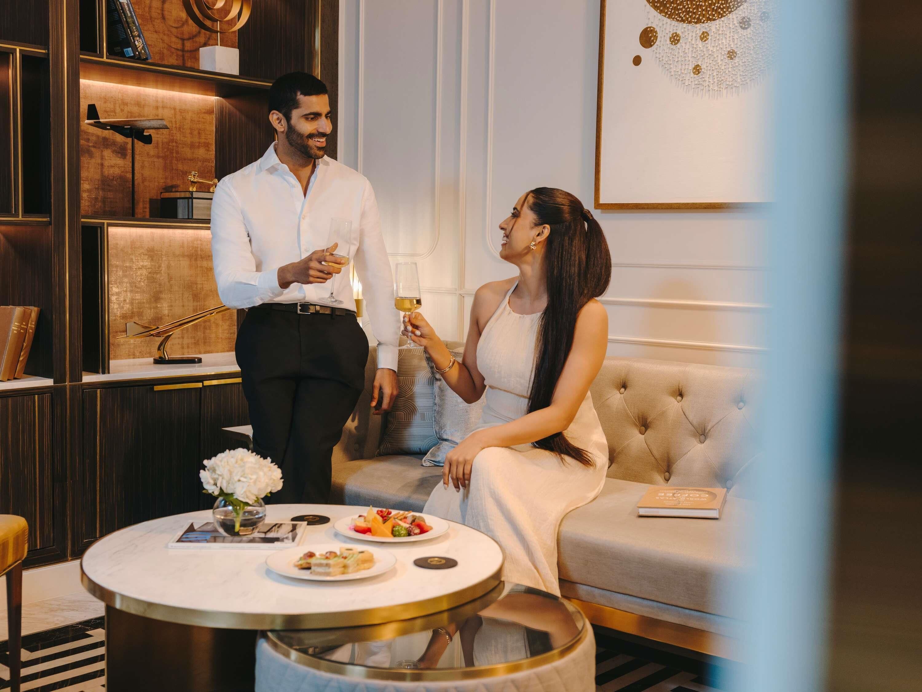 Premium bedding, free minibar, in-room safe, desk