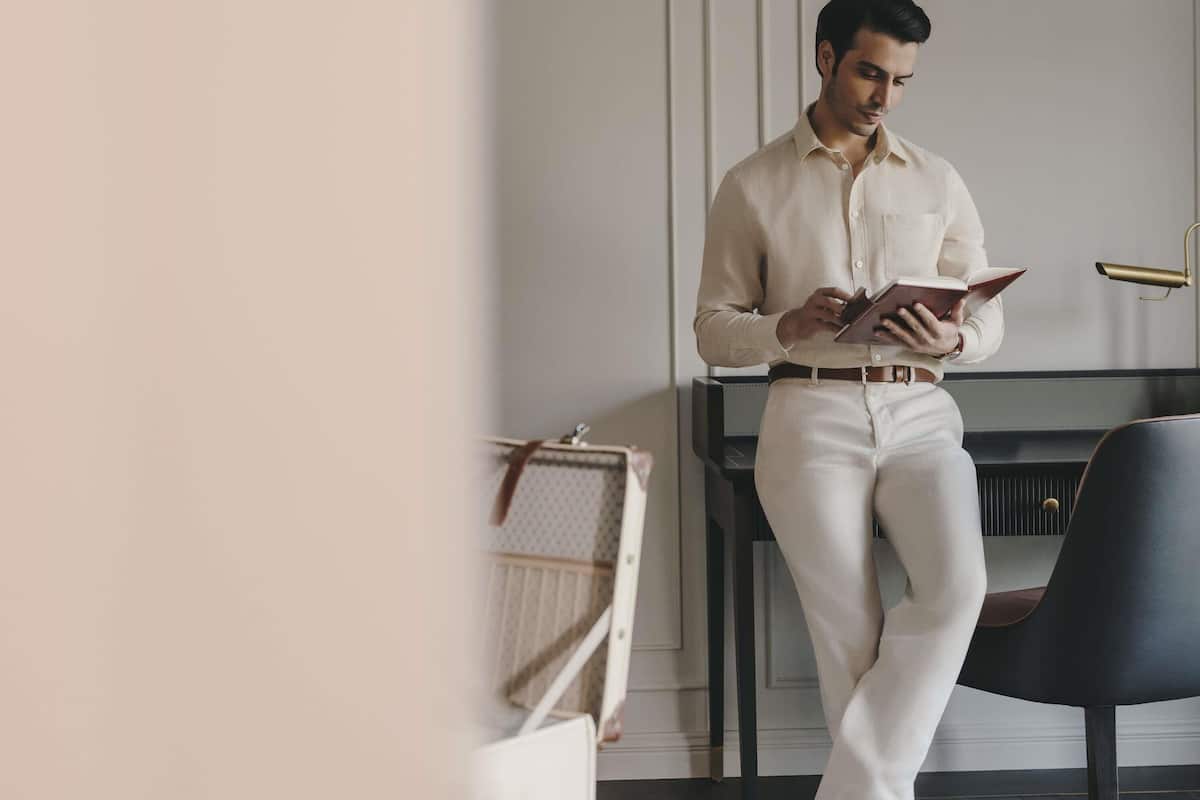JUNIOR SUITE 1 King Bed, Fairmont Gold Lounge access | Literie de qualité supérieure, articles gratuits dans le mini-bar