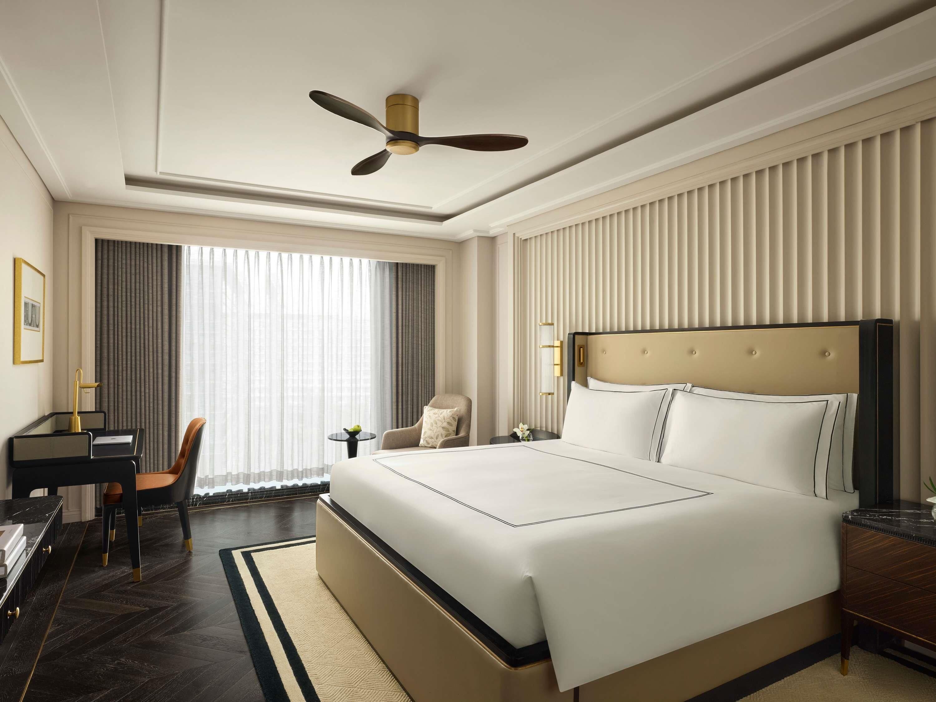 Premium bedding, free minibar, in-room safe, desk