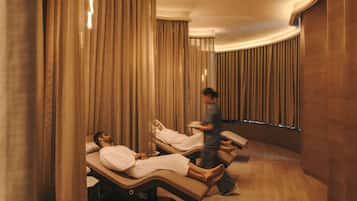 Couples treatment rooms, sauna, steam room, body treatments