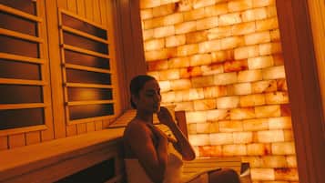 Couples treatment room(s), sauna, steam room, body treatments