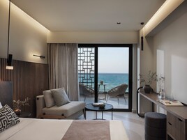 Deluxe Room Panoramic Sea View | 迷你吧、客房内保险箱、特色家居、隔音