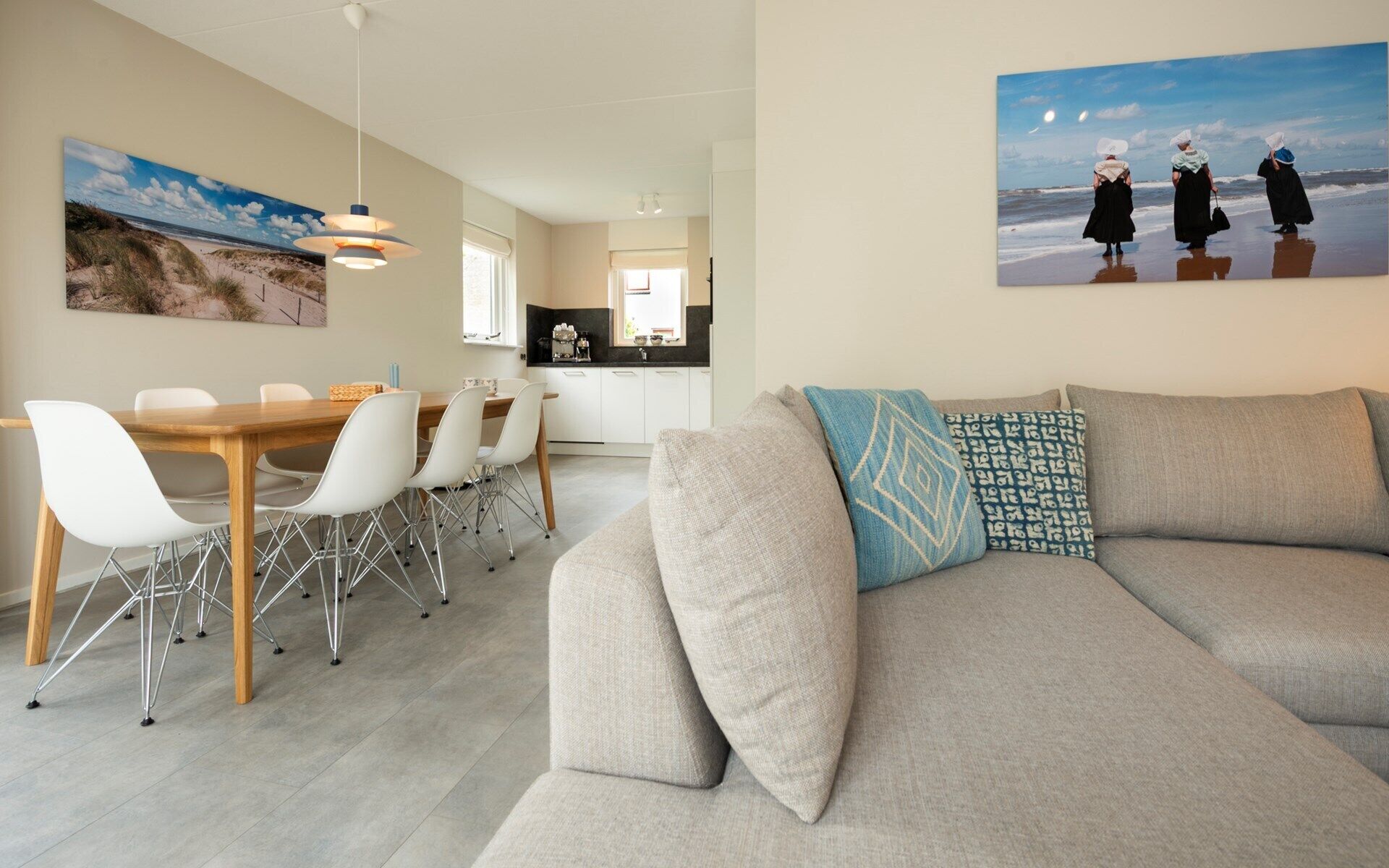 تلفزيون، كُتُب، ستيريو