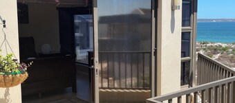 Nice 3-bedroom villa in Langebaan