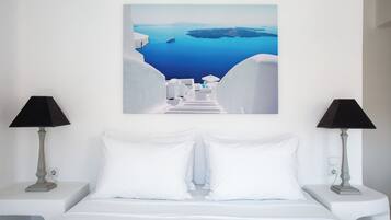 5 bedrooms, Egyptian cotton sheets, premium bedding, down duvets