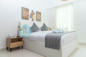 2 bedrooms, in-room safe, iron/ironing board, free WiFi