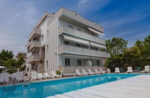 Mặt tiền nơi lưu trú