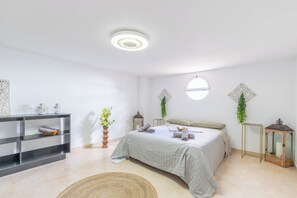 3 Schlafzimmer, Bügeleisen/Bügelbrett, WLAN, Bettwäsche