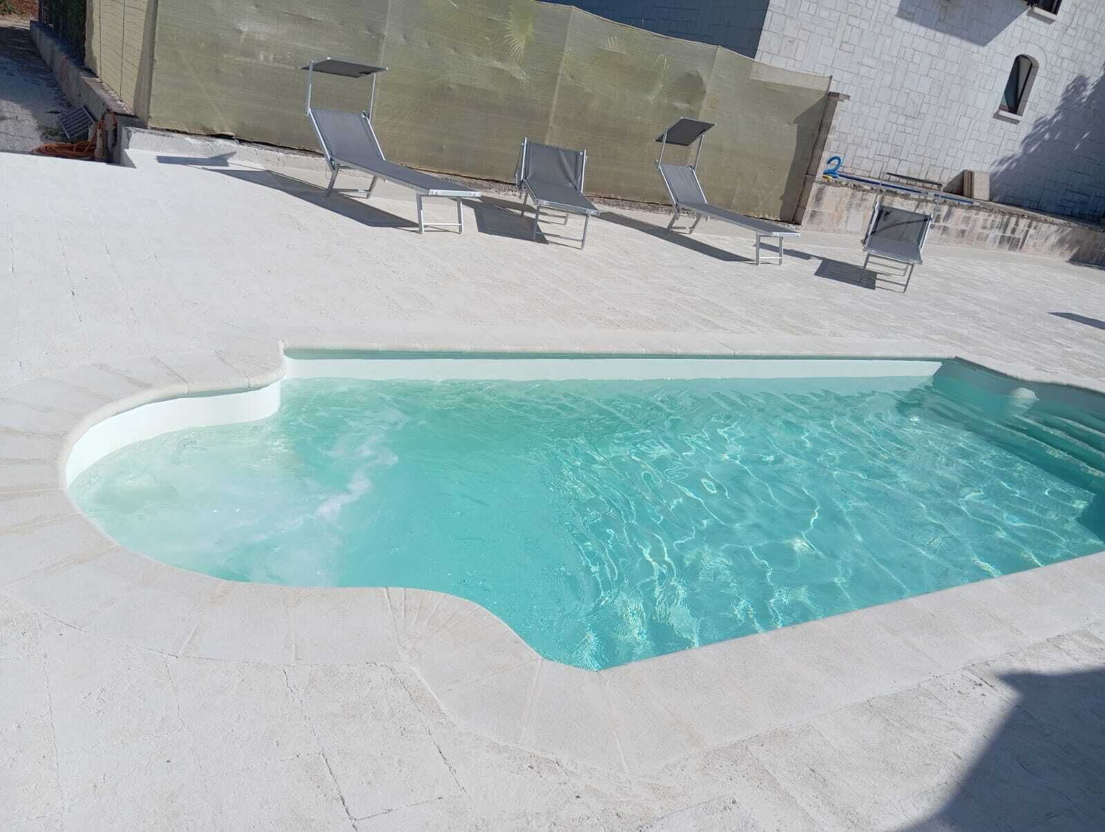 Piscine extérieure