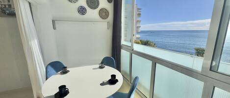 用餐