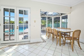 Dining - Marvel in Mitcham - 6 Bedroom, Pool, Luxury (Lower Mitcham)