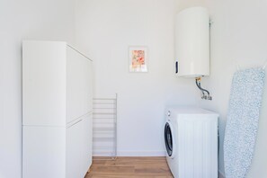 Apartment, 2 Schlafzimmer, Nichtraucher, Balkon | Wäschereiservice