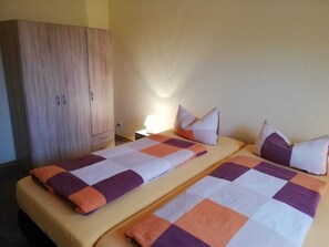 2 chambres, lit de bébé portatif, accès au Wi-Fi (inclus)