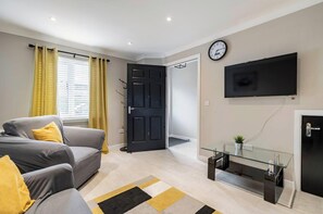 Casa, 3 quartos, para fumantes, varanda | Sala de estar
