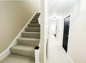 House, 3 Bedrooms, Smoking, Patio | Interior - Charming 3 Bed Home in Stepps, Glasgow - Garden & Patio (Glasgow)