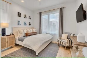 4 habitaciones, escritorio, wifi gratis y ropa de cama 