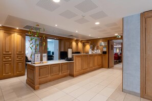 Lobby - Quality Suites Nice (Nice)