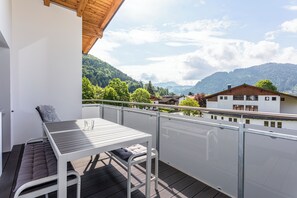 Schreibtisch, kostenloses WLAN