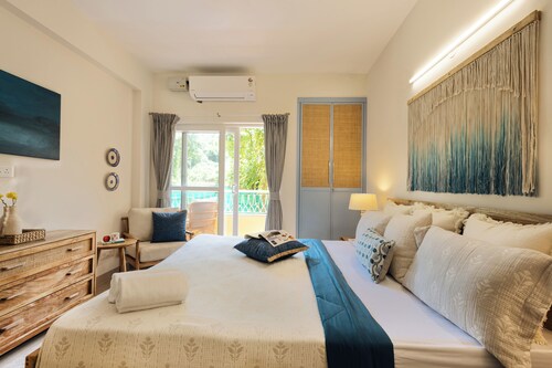 Alaya Stays Veera Marina 1BHK with Pool