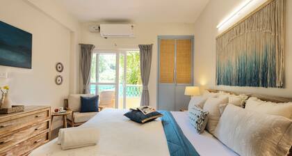 Alaya Stays Veera Marina 1BHK with Pool