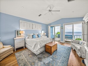 4 bedrooms, iron/ironing board, free WiFi, bed sheets - Experience luxury at B-505 Buttonwood, a spacious 4-bedroom, 3-bathroom home in Boca Bay (Boca Grande)