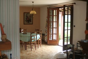 Dineren
