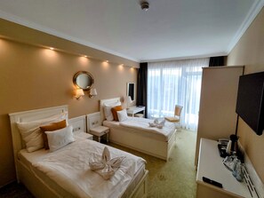 Coffres-forts dans les chambres, bureau