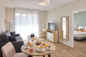 Apartment | Living area