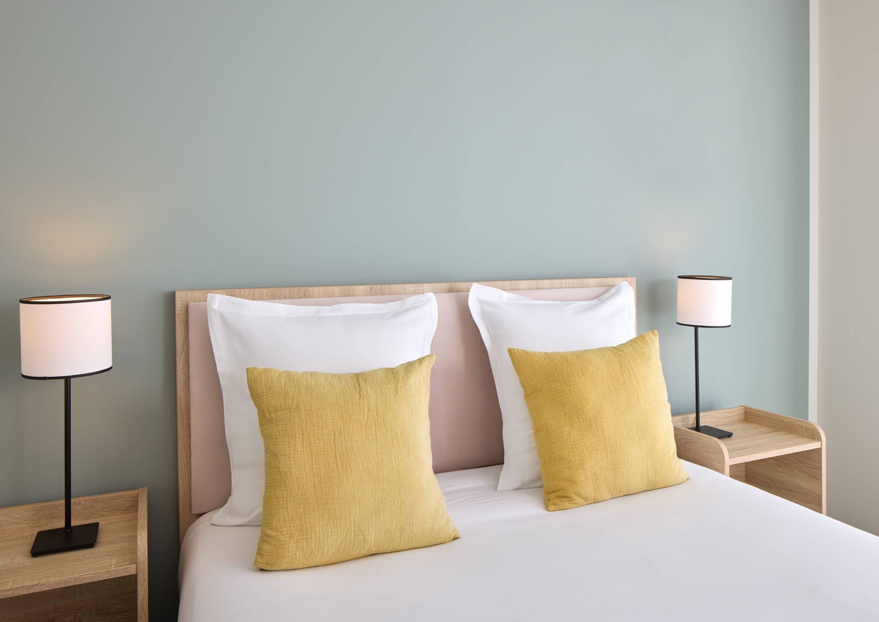 6 adults - 2 double beds and 1 sofa bed | Cribs (free), WiFi (free), bed sheets