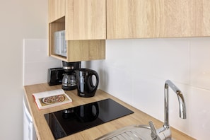Basic Studio | Private kitchen