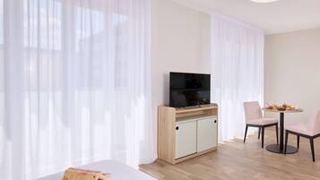 Lits bébé (gratuits), Wi-Fi gratuit, draps fournis