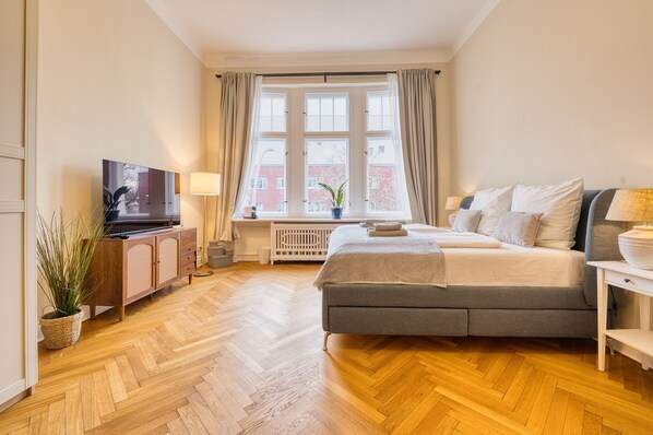 1 bedroom, WiFi, bed sheets