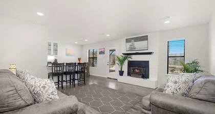 Fiesta Stay-Tons of Restaurants&Shops-Central Fay