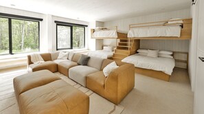 5 sovrum, strykjÀrn/strykbrÀda, wi-fi och sÀngklÀder