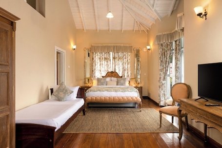 Superior Room | Desk, laptop workspace, free WiFi