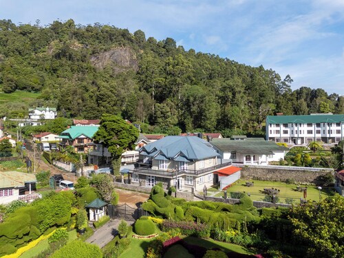Grand Bungalow Nuwara Eliya by Seven Angels