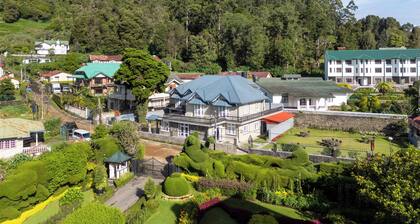 Grand Bungalow Nuwara Eliya by Seven Angels