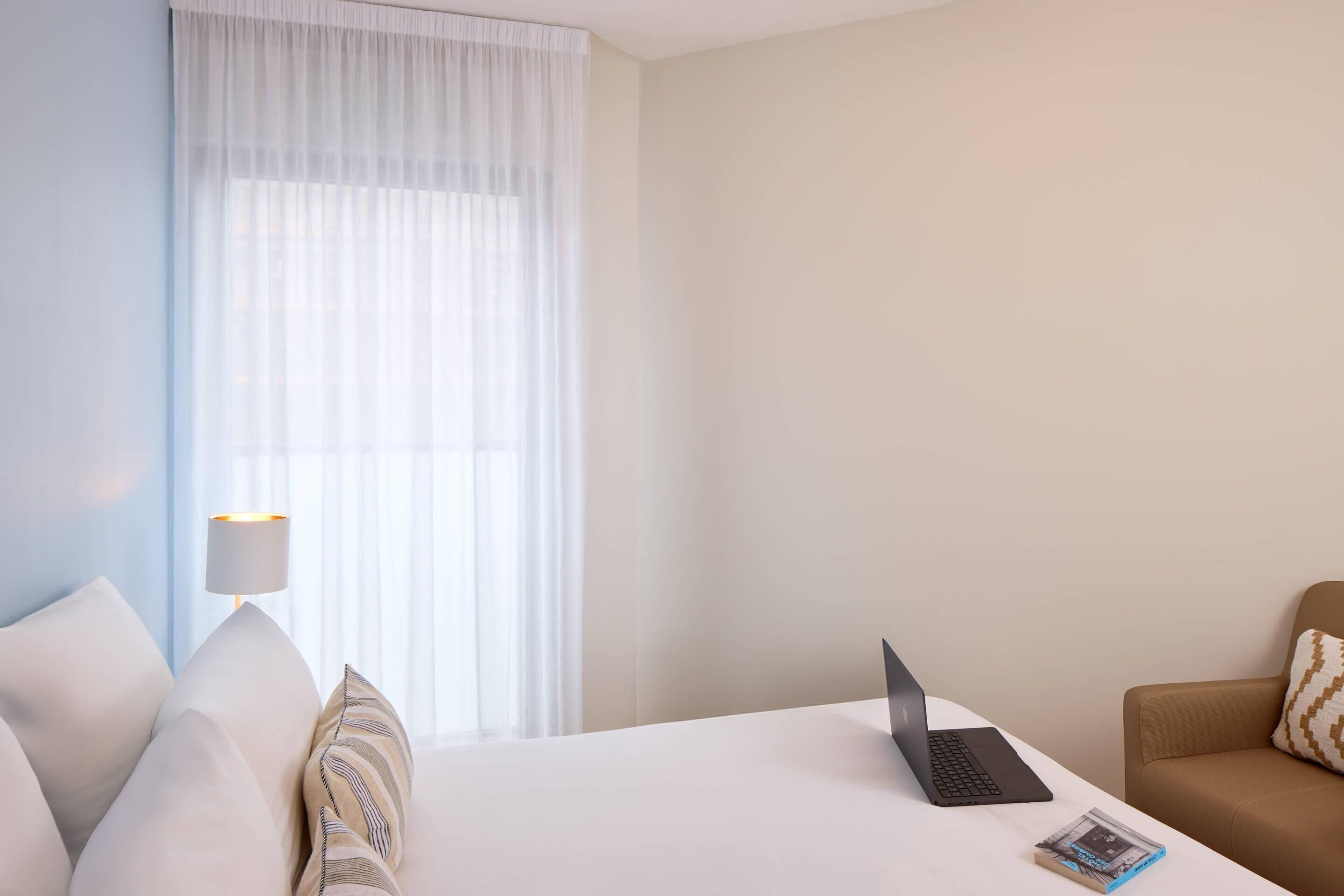 Free cots/infant beds, free WiFi, bed sheets
