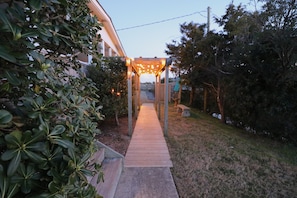 Property grounds - Nags Head Beach Inn Event Venue (Nags Head)
