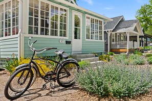 Exterior - Peterson Retreat Hot Tub, Bikes, Old Town (Fort Collins)