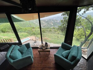 Interior - KOALA HUT - Luxurious treehouses with outdoor hot tub (Ain El Tefaha)
