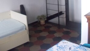 Living area - Apartment in the Ancient Village of Fish (Sori)